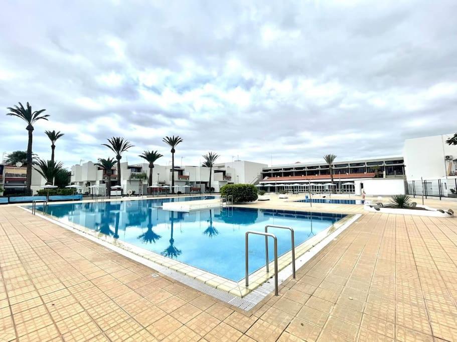 Apartamento Con Piscina Sur De Tenerife Costa Del Silencio Esterno foto